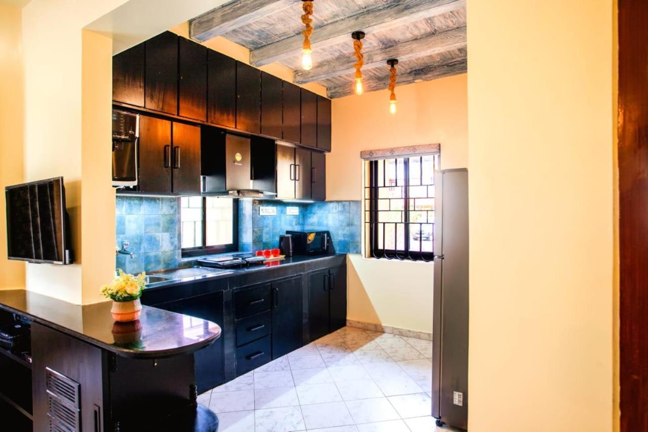 'Golden Sea Pearl' 1 Bhk Beach Apartment Benaulim Esterno foto