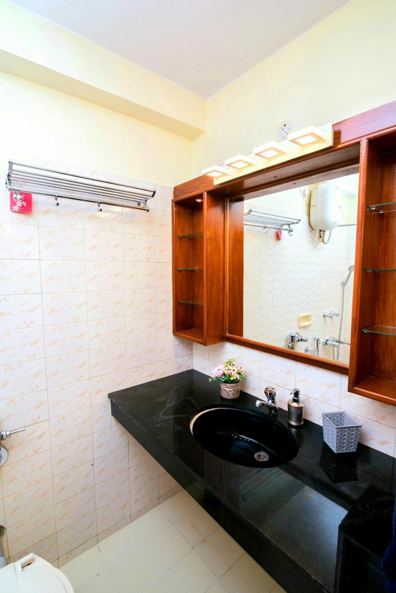 'Golden Sea Pearl' 1 Bhk Beach Apartment Benaulim Esterno foto